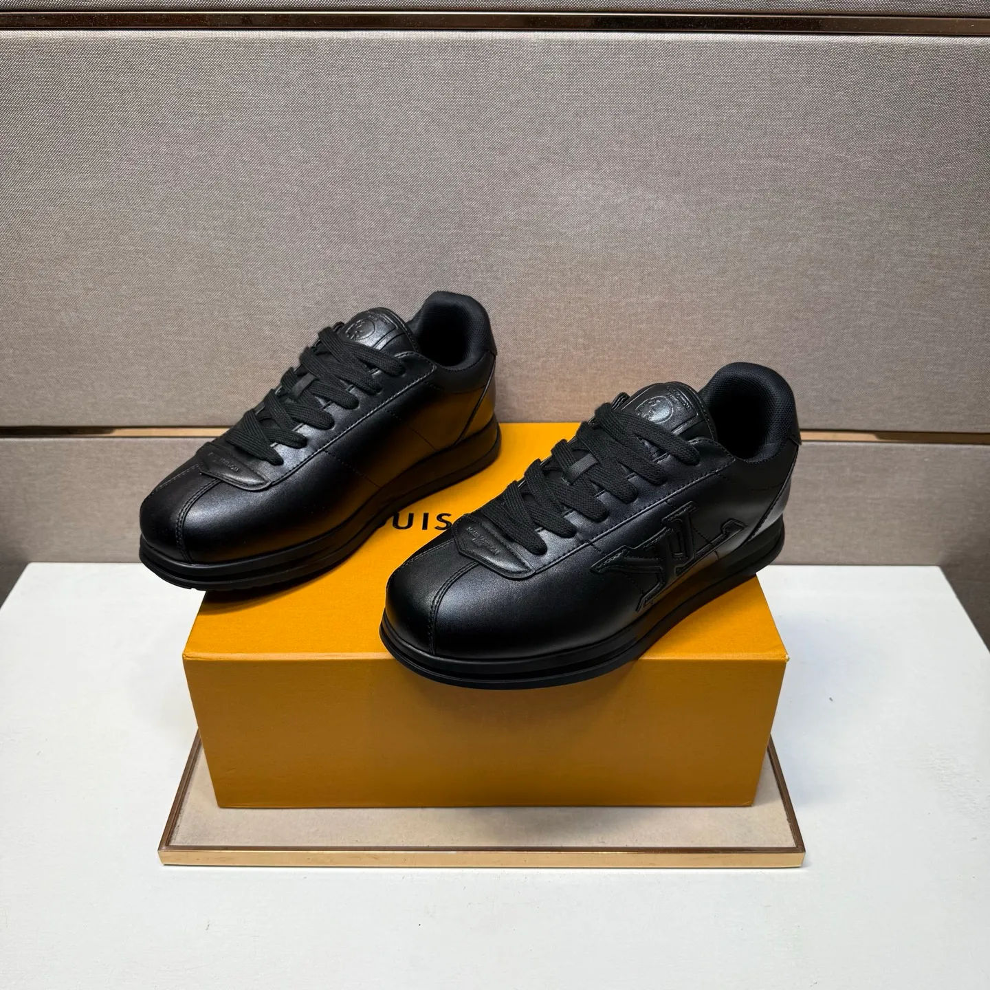 Men's men's shoes 💰pp560 [LV～] Men's casual shoes 2025z cabinet sales simultaneously 🔶Size: 38-44 #️⃣ 🔷5 colors🔜The upper is made of multi-material splicing➕Mesh lining, comfortable and breathable, sole: original comfortable and wear-resistant outsole, ⚠️real thing📱photographed🎬real thing is better📢📢📢